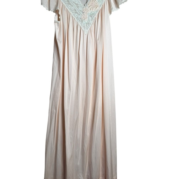 Vintage Shadowline Pink Nightgown With Lace & Pink Flowers Whimsical Small - Picture 2 of 9